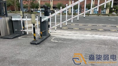 门禁系统锁定后要等多久才能解锁？