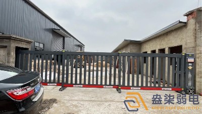 工厂大门用段滑门效果怎么样？