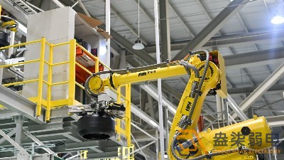 工厂仓库哪些需要上机械臂？