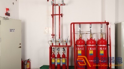 机房气体灭火系统如何发挥作用的？