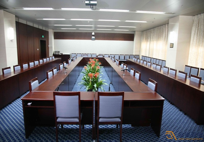 厂会议室效率低？智能会议室轻量化升级的成本账